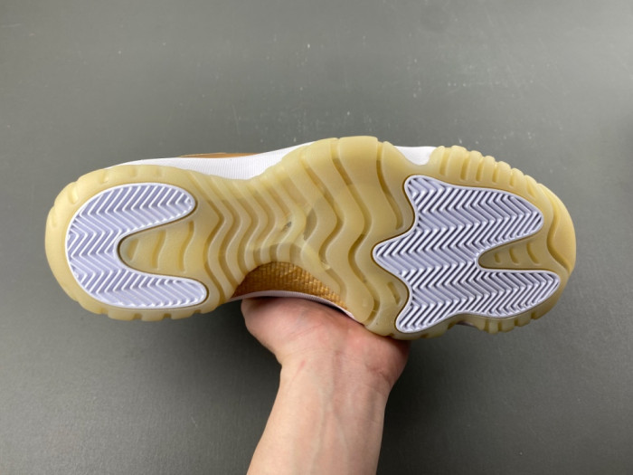 Air Jordan 11 Retro Low Mother