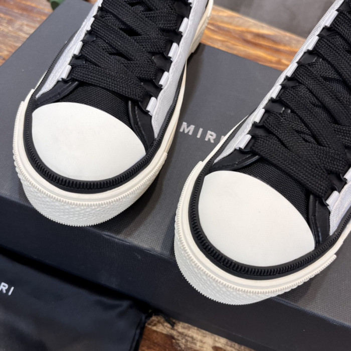 Amiri Sneakers