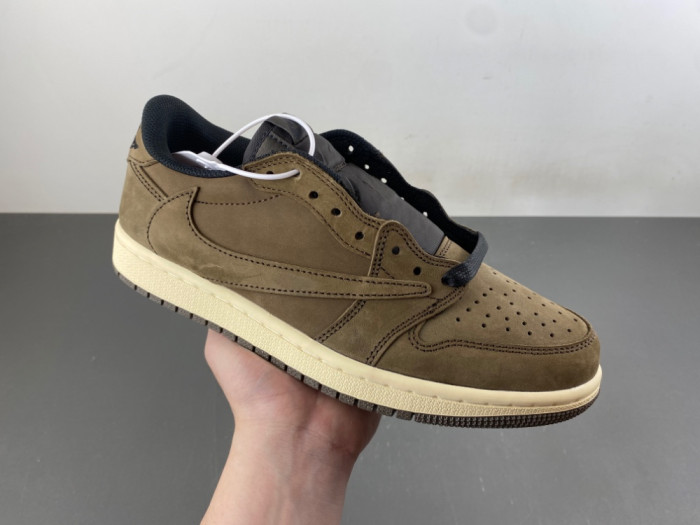 Travis Scott x Air Jordan 1 Low brown