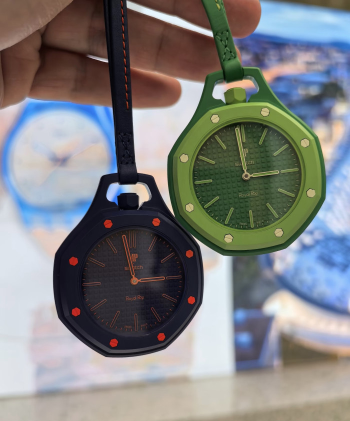 Swatch x Audemars P1g*et Royal Pop