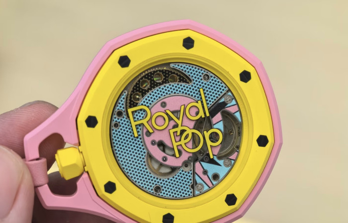 Swatch x Audemars P1g*et Royal Pop