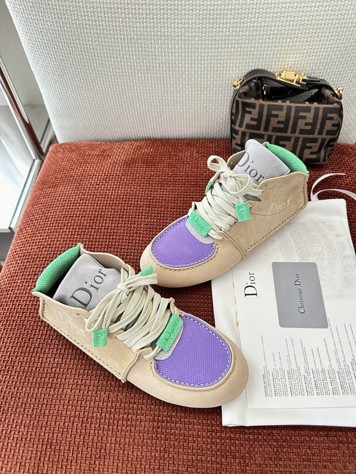 D1OR Sneaker
