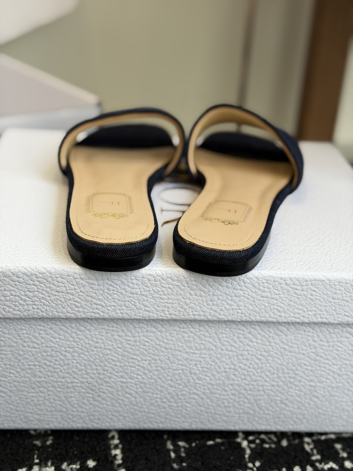 D1OR Slides-Dark blue