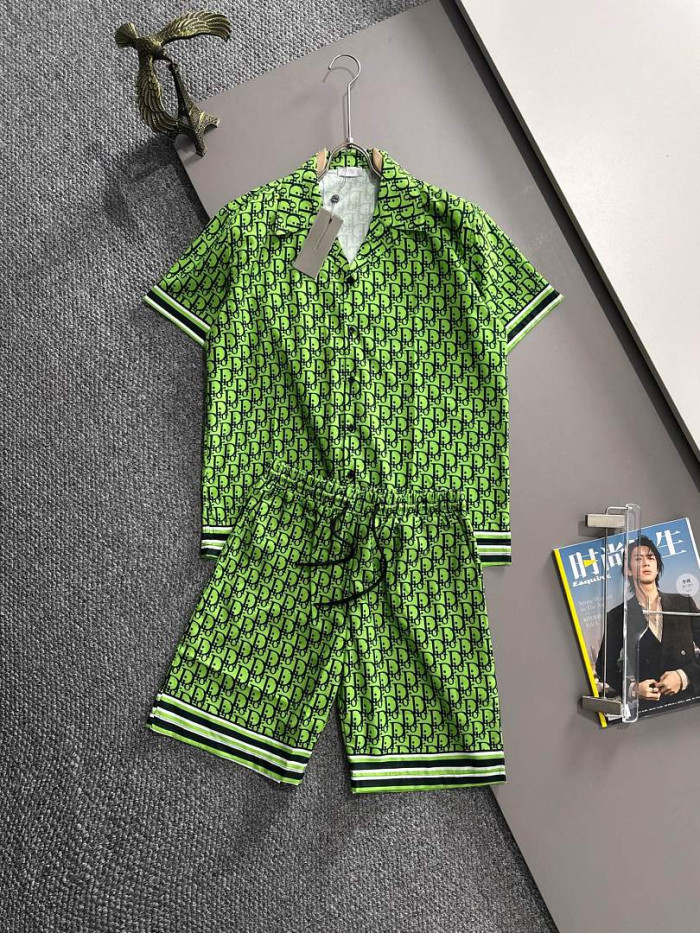 D10r Suits