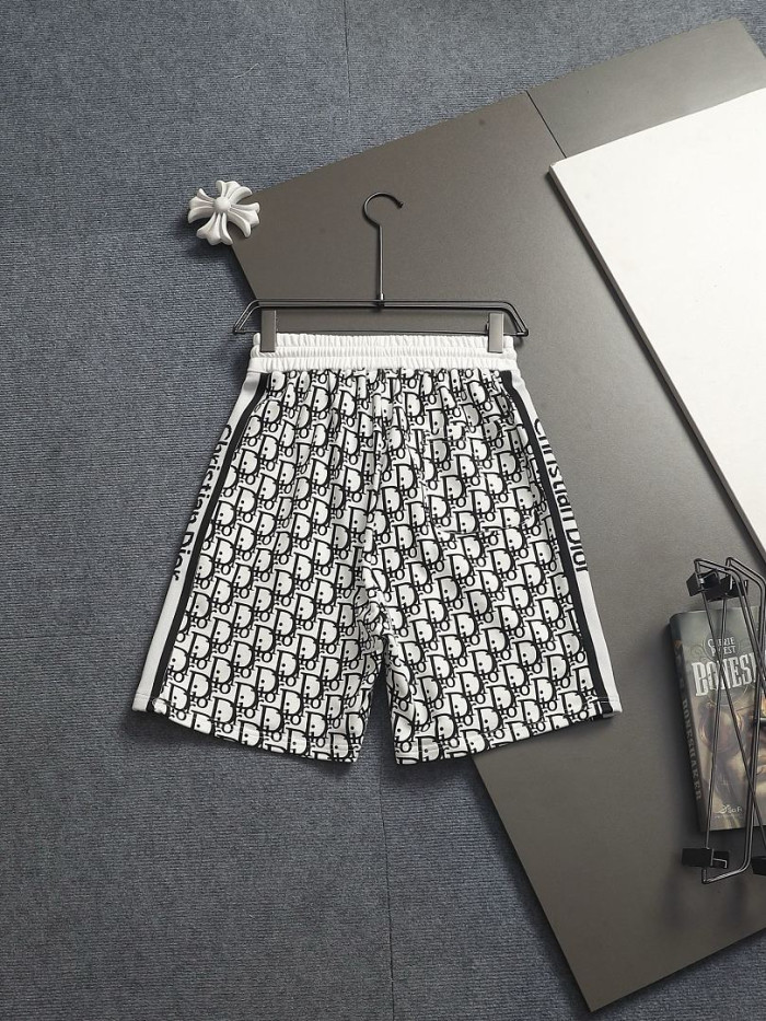 D10r Shorts