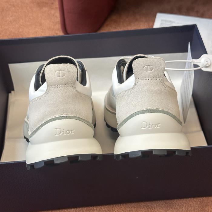 D1OR Squash Sneaker