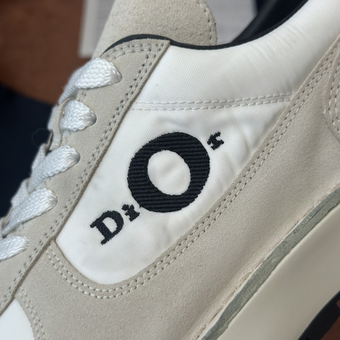 D1OR Squash Sneaker
