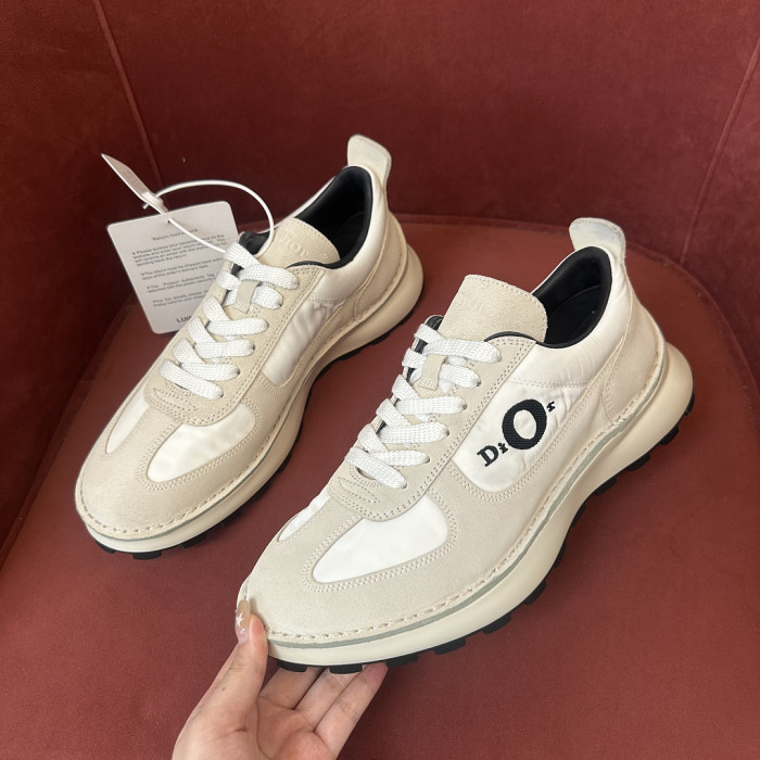 D1OR Squash Sneaker