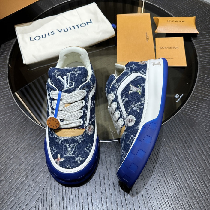 L1VV Tilted Sneaker