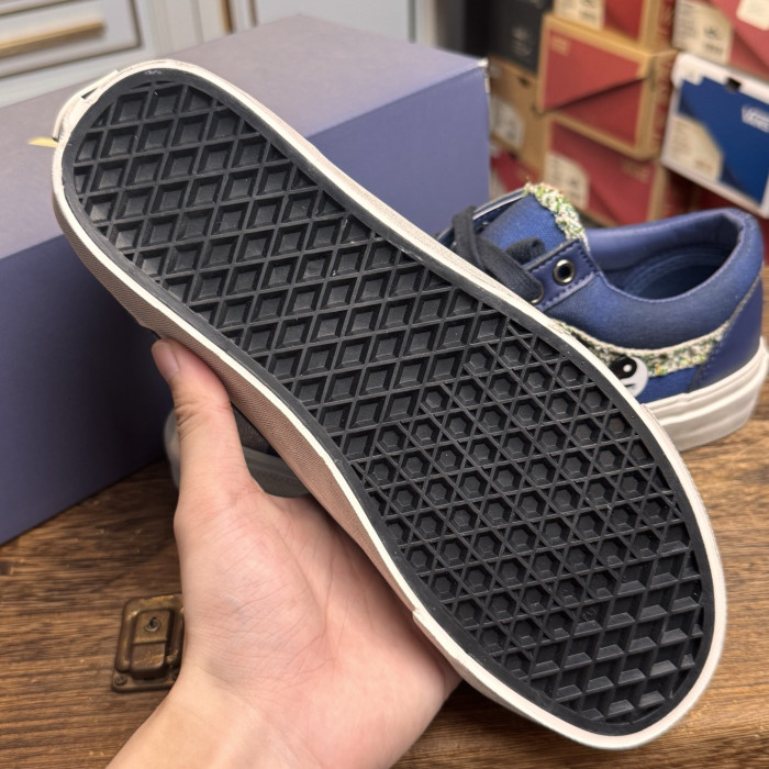 Vans OTW Old Skool 36 Pearlized Shoes