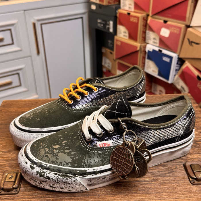 Vans OTW Old Skool 36 Pearlized Shoes