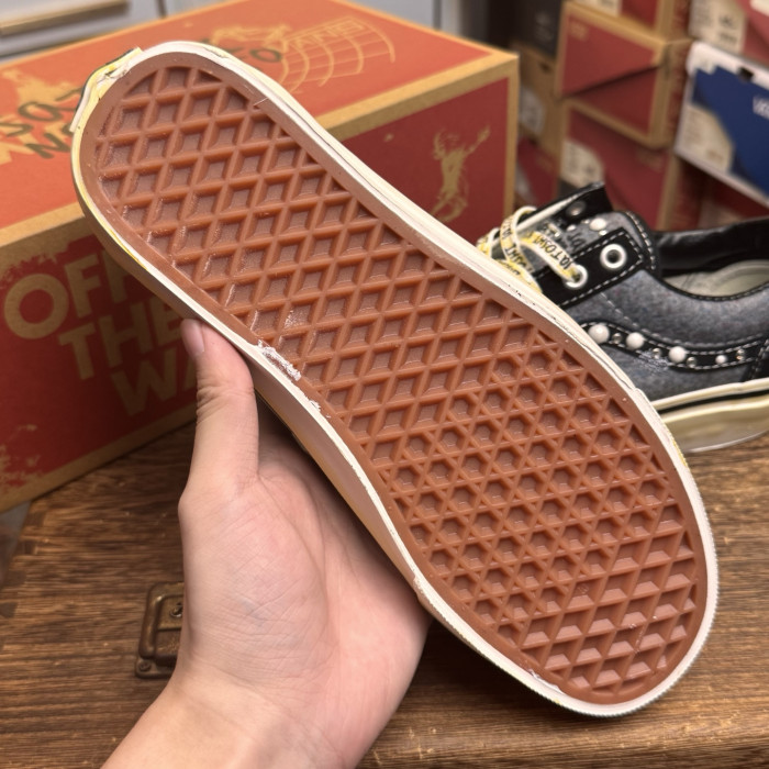 Vans OTW Old Skool 36 Pearlized Shoes