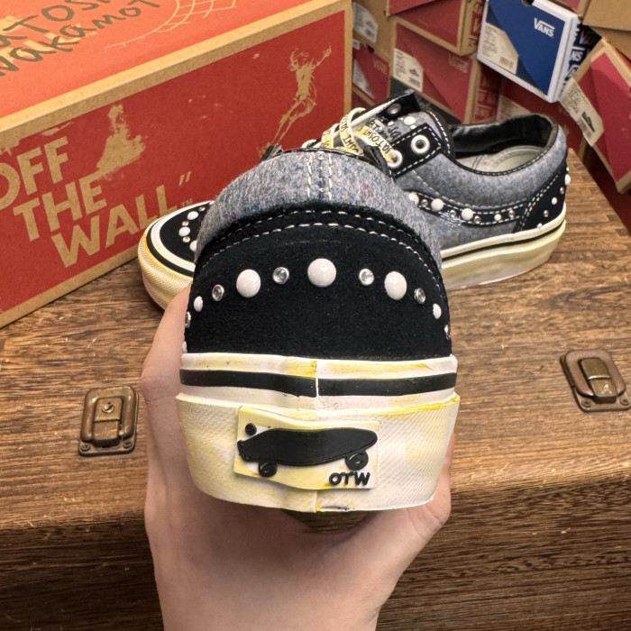 Vans OTW Old Skool 36 Pearlized Shoes