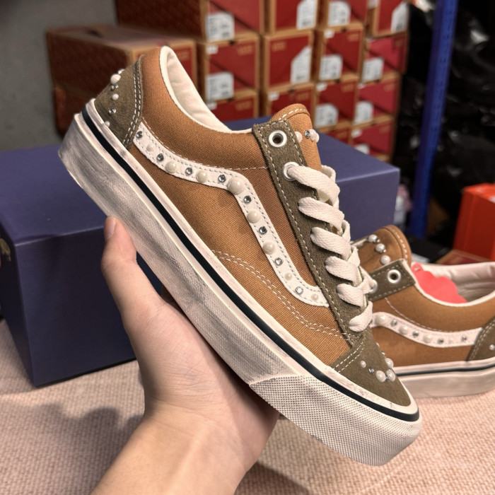 Vans OTW Old Skool 36 Pearlized Shoes