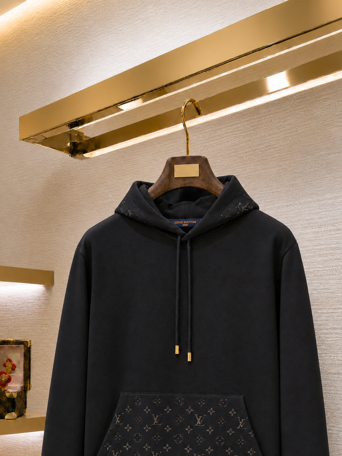 L1vv Hoodies