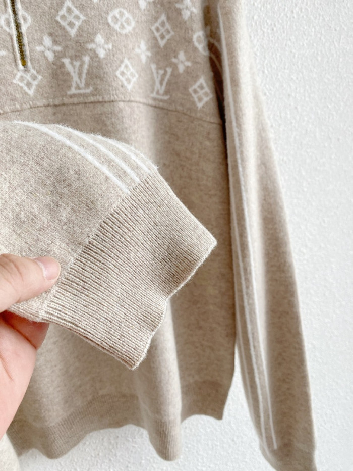 L1vv Pullover