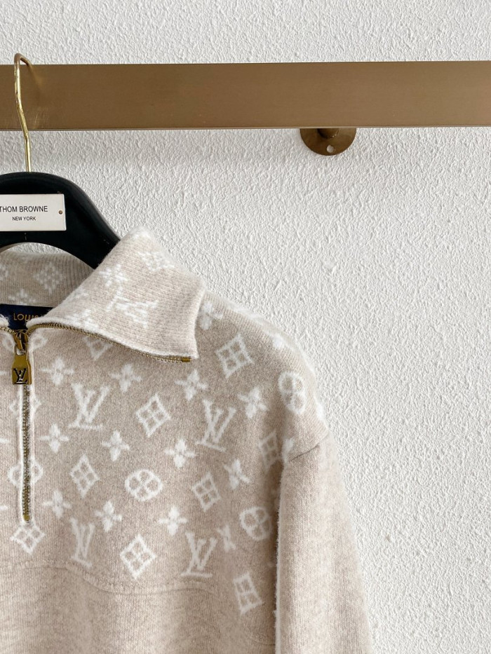 L1vv Pullover