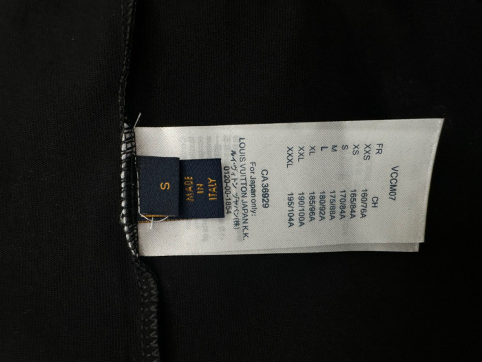 L1vv T-Shirt