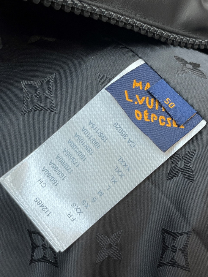 L1vv Down Vest