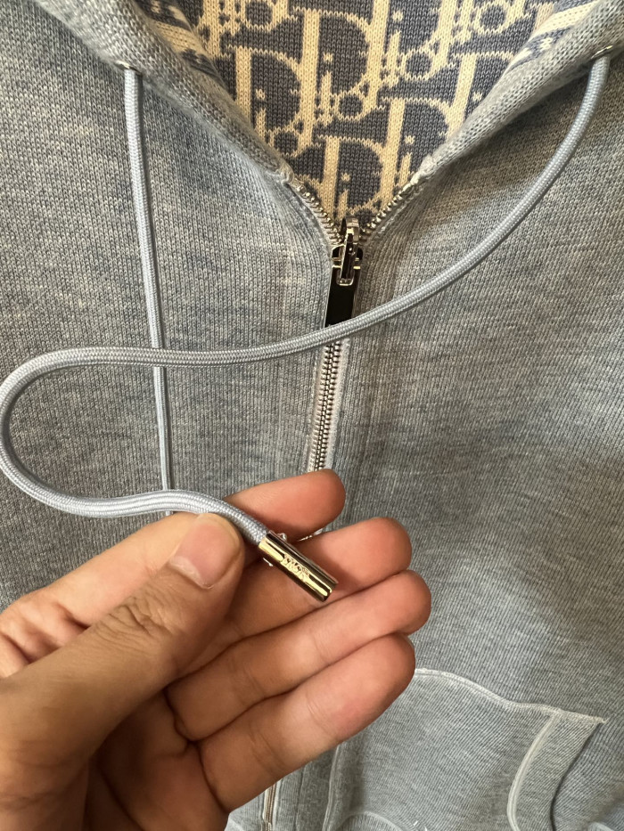 D1or Sweater