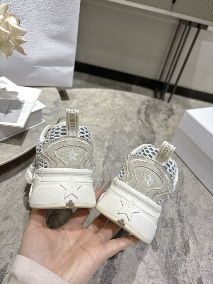 D1OR Chrono Sneaker