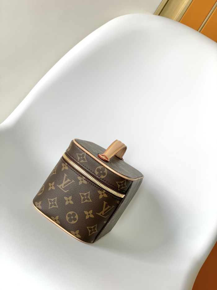 LIVV Mini Vanity Case-20*13.5*12cm