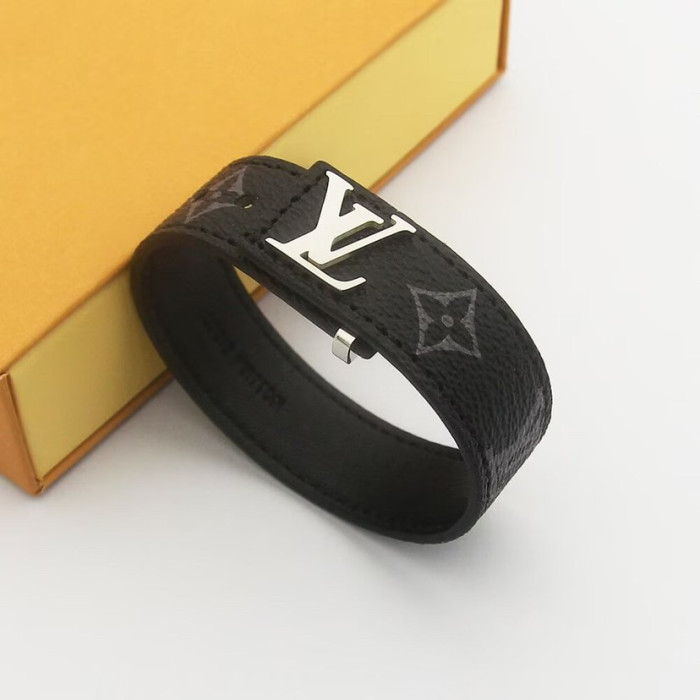 L1VV Bracelet-4CM