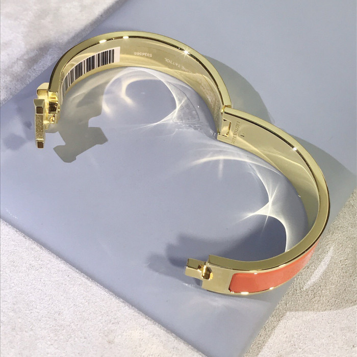 H**me5 Bracelet