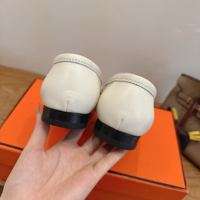 H**me5 Loafers