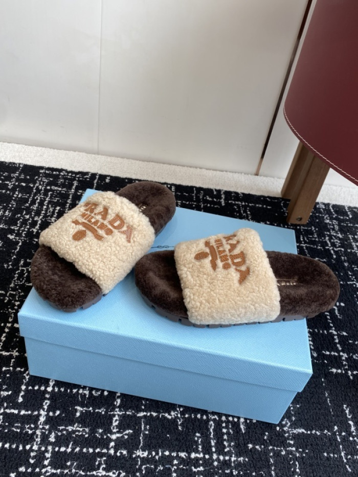 Prada Slides