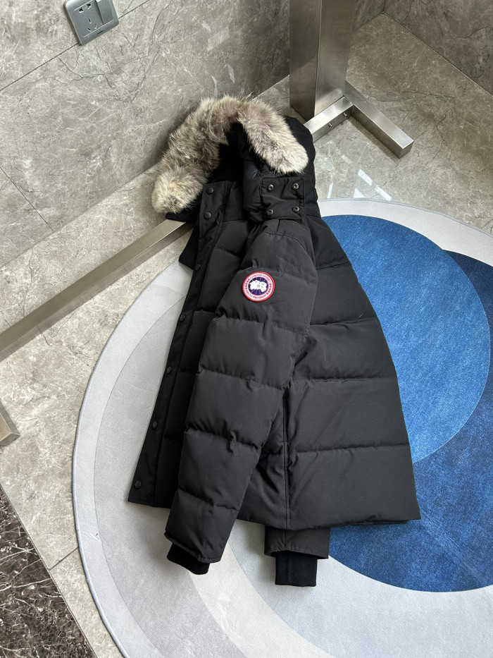 Canada G00se Jacket