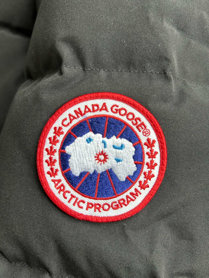 Canada G00se Jacket