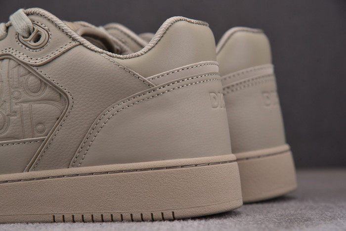 B27 SNEAKER