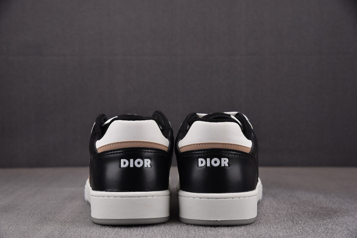 B27 SNEAKER