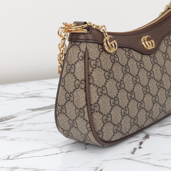 G*u*i1 bag-25*15.5*6cm