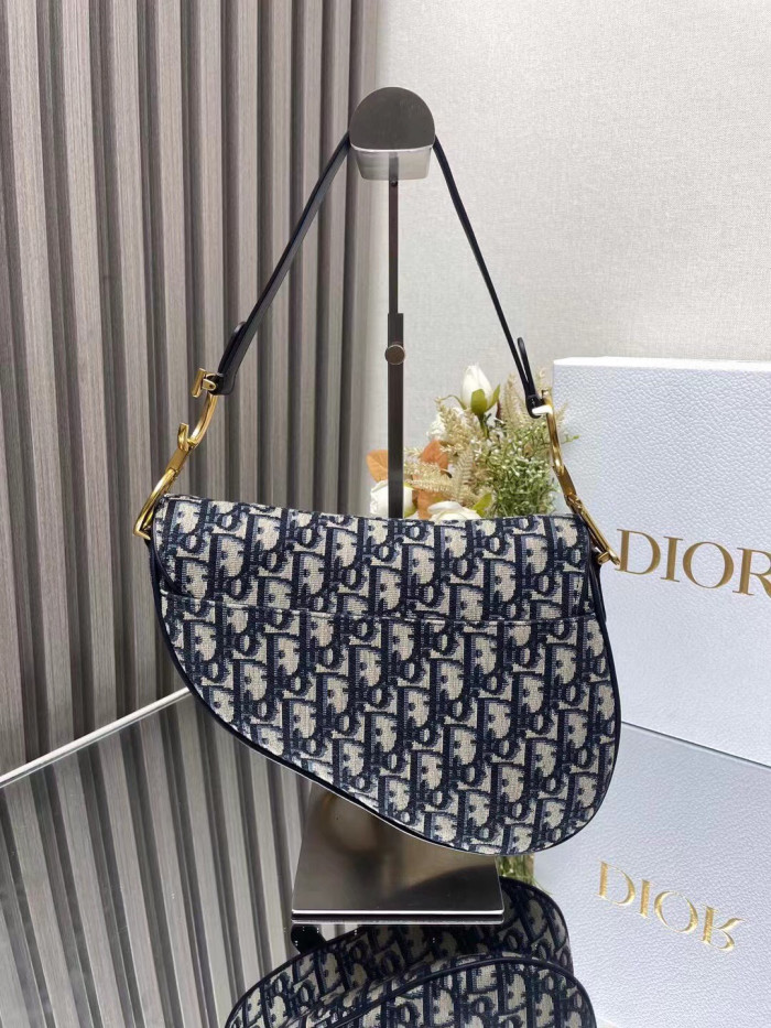 D1or Saddle Bag