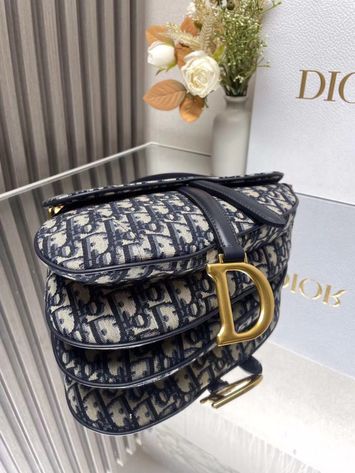 D1or Saddle Bag
