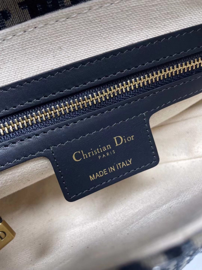 D1or Saddle Bag
