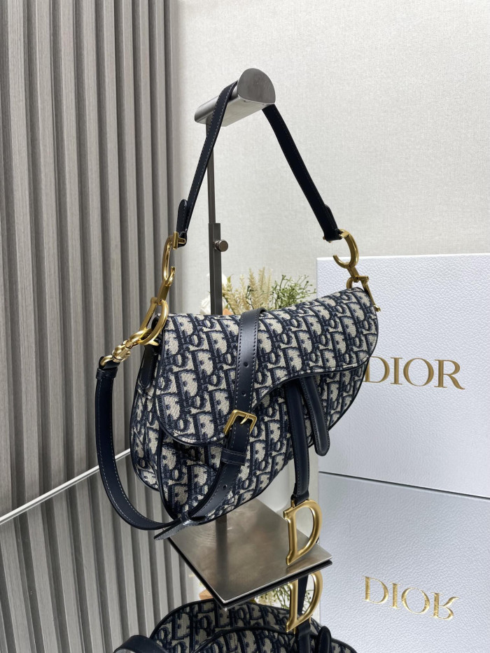 D1or Saddle Bag