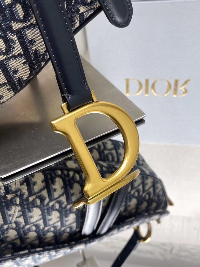D1or Saddle Bag