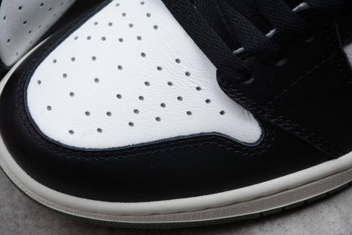 air jordan 1 retro "clay green" 555088-135