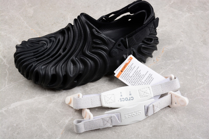 Cr*0*s x salehe bembury black