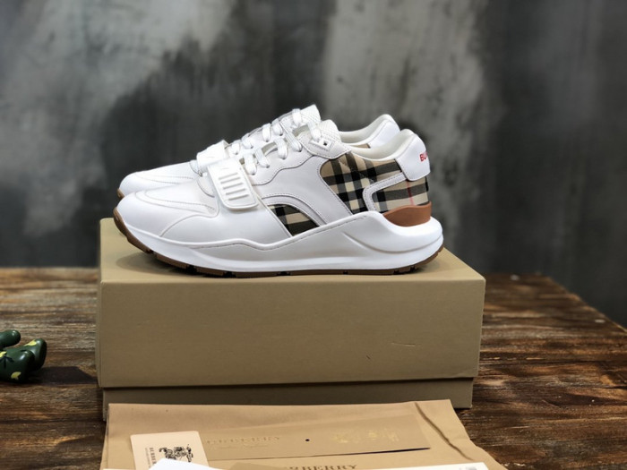 bur*berry sneakers