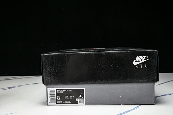 Air Jordan 11 Black Blue CT8012-440