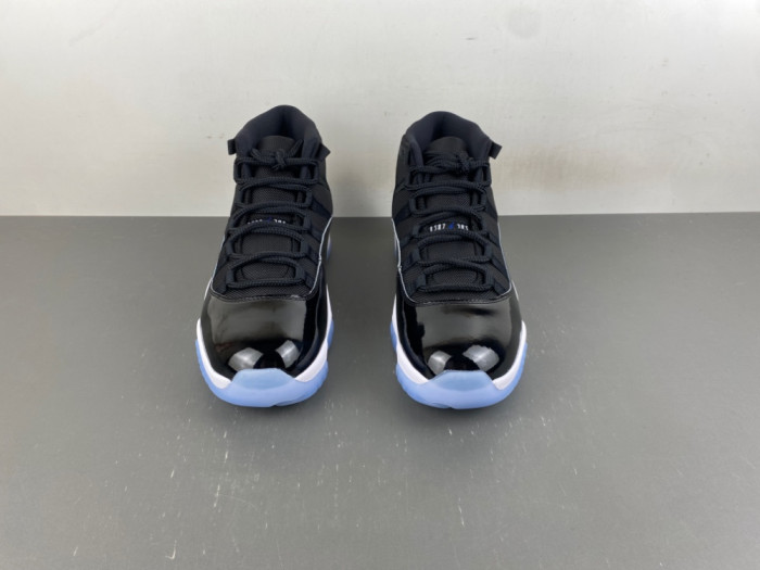Air Jordan 11 “Space Jam”（2026）CT8012-900