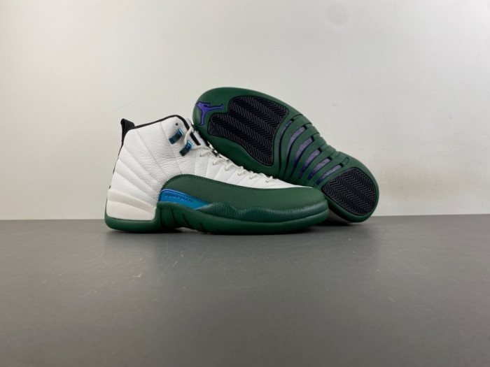 Air Jordan 12 “Bucks” CT8013-103