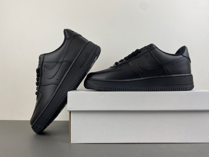 Nike Air Force 1 Low 