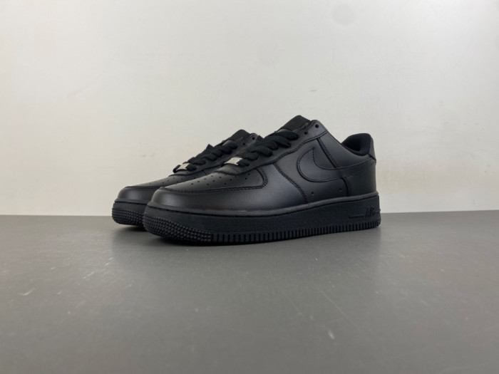 Nike Air Force 1 Low 