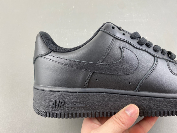Nike Air Force 1 Low 