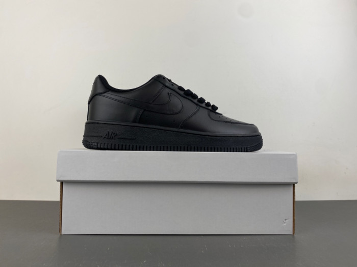 Nike Air Force 1 Low 